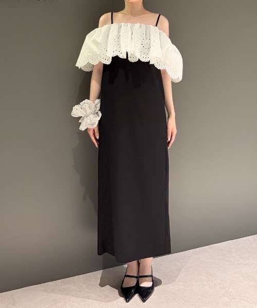 ANDRESD（アンドレスド）の「カットワークフリルドレス / cutwork frill dress（ドレス・レディース・ブラック×ホワイト/ブラック×グレー・S/L/M）」の16枚目の写真