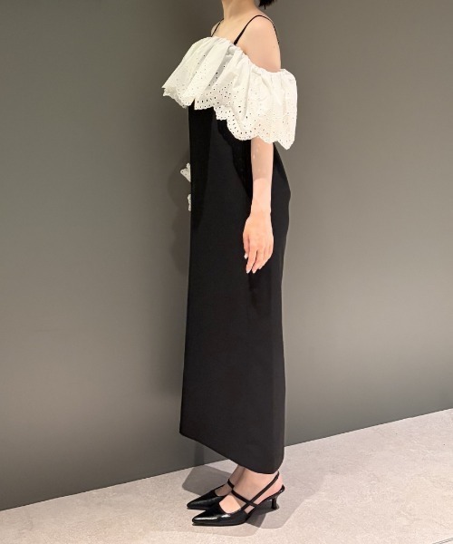 ANDRESD（アンドレスド）の「カットワークフリルドレス / cutwork frill dress（ドレス・レディース・ブラック×ホワイト/ブラック×グレー・S/L/M）」の15枚目の写真