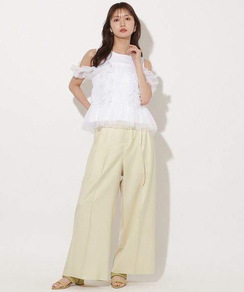 AND COUTURE(アンドクチュール)の「ベルト付きハイウエストワイドパンツ(その他パンツ・レディース・ベージュ/イエロー/ライトグレー・MEDIUM/SMALL)」の3枚目の写真