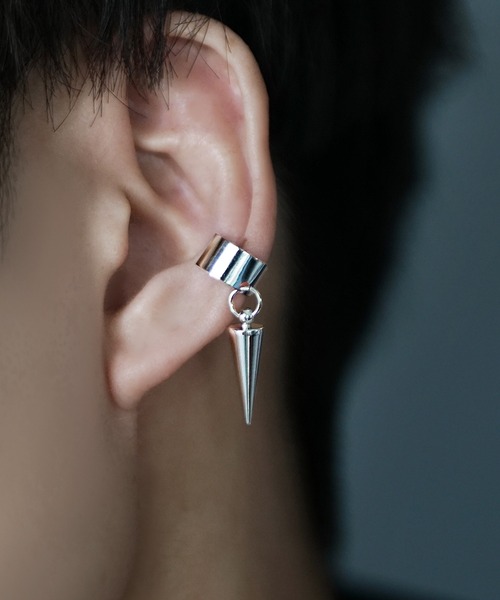 MinoriTY(マイノリティ)の「【MinoriTY】ドロップモチーフイヤーカフ メンズ ウィメンズ ユニセックス アクセサリー(ピアス(片耳用)・メンズ・シルバー系1/シルバー系5/シルバー系3/シルバー系4/シルバー系6/シルバー系2・FREE)」の2枚目の写真