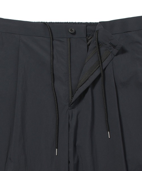 ESTNATION（エストネーション）の「ESTNATION / ナイロン ユーティリティパンツ（その他パンツ・メンズ・ネイビー/ブラック・LARGE/MEDIUM）」の5枚目の写真