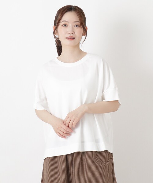 one'sterrace(ワンズテラス)の「【ひんやり】接触冷感 半袖プルオーバー(Tシャツ/カットソー・レディース・ブラウン系8/アイボリー系8/サックスブルー系8/ブラック系8/ブルー系その他7/グリーン系その他6・02)」の4枚目の写真