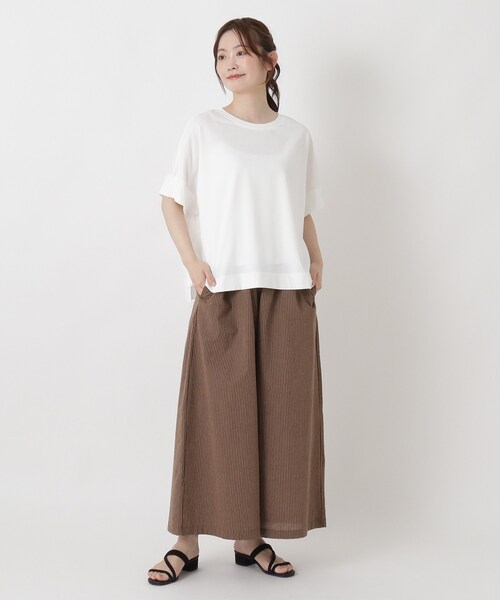 one'sterrace(ワンズテラス)の「【ひんやり】接触冷感 半袖プルオーバー(Tシャツ/カットソー・レディース・ブラウン系8/アイボリー系8/サックスブルー系8/ブラック系8/ブルー系その他7/グリーン系その他6・02)」の15枚目の写真