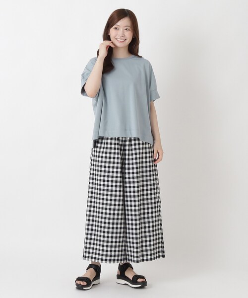 one'sterrace(ワンズテラス)の「【ひんやり】接触冷感 半袖プルオーバー(Tシャツ/カットソー・レディース・ブラウン系8/アイボリー系8/サックスブルー系8/ブラック系8/ブルー系その他7/グリーン系その他6・02)」の21枚目の写真