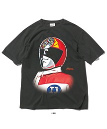 HG250151 スーパー戦隊 × ホームゲーム 【HOMEGAME】 - 半袖Tシャツ 1980 デンジレッド TEE