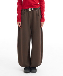 Heart logo Back Point Curved Sweat Pants Brown