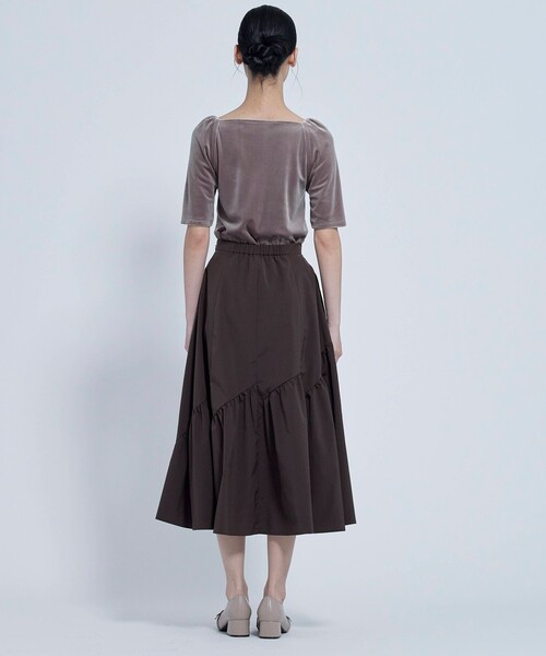 TOCCA(トッカ)の「NIGHT VEIL カットソー(Tシャツ/カットソー・レディース・ブラウン系/ブラック系・SMALL/MEDIUM)」の8枚目の写真