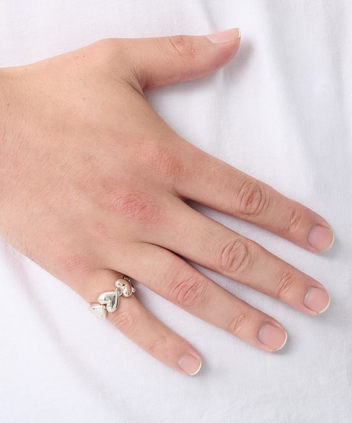 AMBUSH(アンブッシュ)の「【AMBUSH】HEART LINK RING(リング・メンズ・Silver・M/L/XL)」の2枚目の写真
