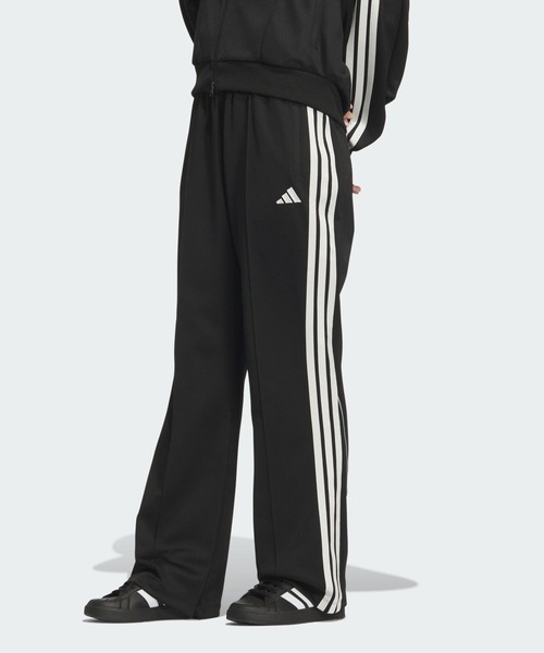 adidas(アディダス)の「STADIUM CHROME トラック パンツ / アディダス adidas(スウェットパンツ・レディース・ブラック系その他・X-LARGE/SMALL/MEDIUM/X-SMALL/XX-LARGE/LARGE)」の1枚目の写真