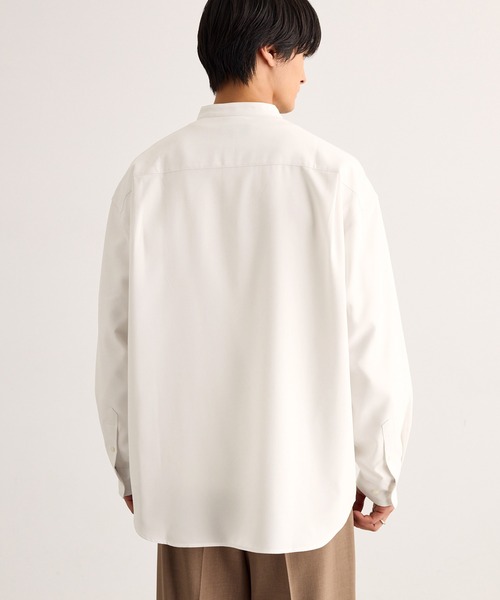 MONO-MART(モノマート)の「【EASY COMFORTシリーズ】ハイコンフォート フレンチフロント バンドカラーシャツ<イージーケア・速乾・UVカット>(シャツ/ブラウス・メンズ・オフホワイト/モカ/ブルー系/ブルー系2/スミクロ/チャコール・S/L/M)」の12枚目の写真