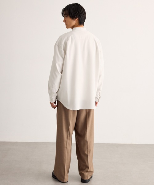 MONO-MART(モノマート)の「【EASY COMFORTシリーズ】ハイコンフォート フレンチフロント バンドカラーシャツ<イージーケア・速乾・UVカット>(シャツ/ブラウス・メンズ・オフホワイト/モカ/ブルー系/ブルー系2/スミクロ/チャコール・S/L/M)」の18枚目の写真