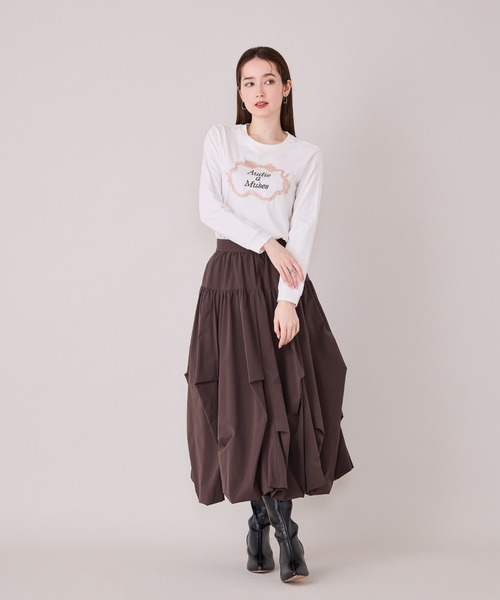 Audie a Muses(オーディアミューズ)の「刺繍加工ロングスリーブカットソー(Tシャツ/カットソー・レディース・グレー/オフホワイト・38/42)」の7枚目の写真