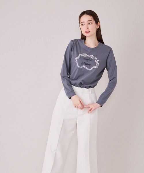 Audie a Muses(オーディアミューズ)の「刺繍加工ロングスリーブカットソー(Tシャツ/カットソー・レディース・グレー/オフホワイト・38/42)」の11枚目の写真