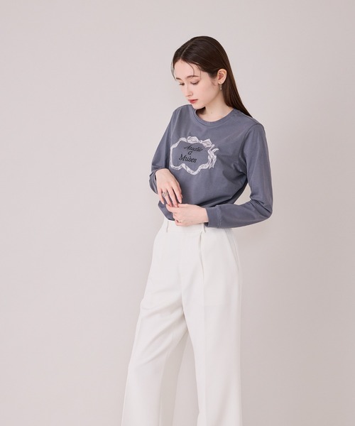 Audie a Muses(オーディアミューズ)の「刺繍加工ロングスリーブカットソー(Tシャツ/カットソー・レディース・グレー/オフホワイト・38/42)」の12枚目の写真