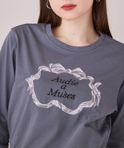 Audie a Muses(オーディアミューズ)の「刺繍加工ロングスリーブカットソー(Tシャツ/カットソー・レディース・グレー/オフホワイト・38/42)」の13枚目の写真