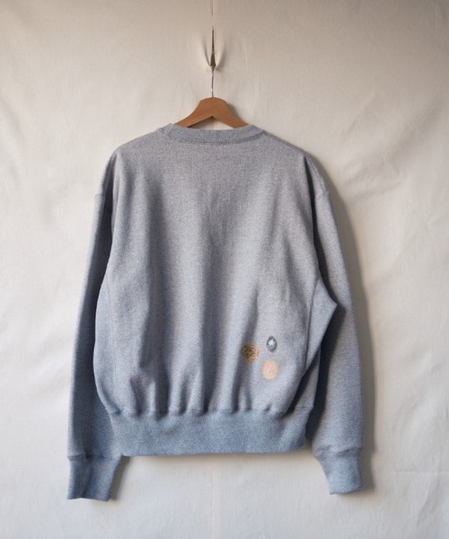 KHOKI(コッキ)の「【KHOKI/コッキ】26fw-t-06 Hand-stitched sweatshirt(スウェット・メンズ・ネイビー/グレー・2/3)」の5枚目の写真