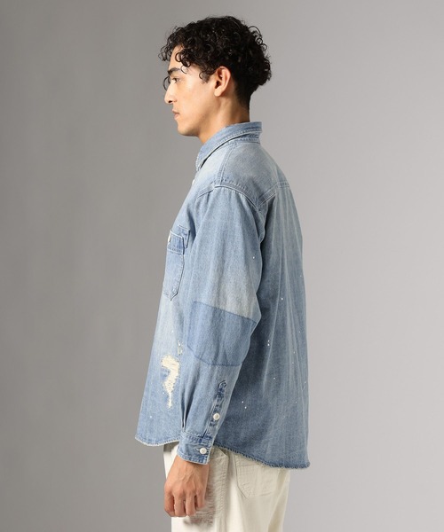 BAYFLOW(ベイフロー)の「リペアデニムシャツ(シャツ/ブラウス・メンズ・ブルー/ライトブルー・MEDIUM/LARGE)」の13枚目の写真