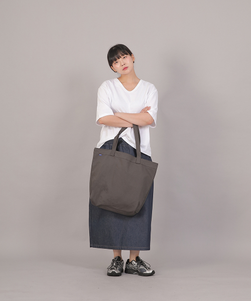 SAINTCREW(セントクルー)の「ポケットレスビッグサイズトラペーズエコバッグBPL-164ダークグレー(エコバッグ/サブバッグ・レディース・その他・フリー)」の8枚目の写真