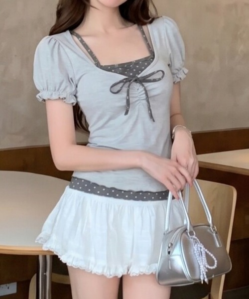 FREE STYLISTS(フリー スタイリスト)の「花柄 フェイクレイヤード パフスリーブ Tシャツ(Tシャツ/カットソー・レディース・グレー・M)」の5枚目の写真
