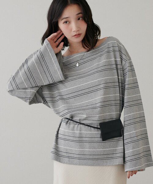 DISCOAT(ディスコート)の「2WAYワンショルボーダープルオーバー(Tシャツ/カットソー・レディース・ピンク/バーガンディー/サックスブルー/グレー/ブラウン・FREE)」の2枚目の写真