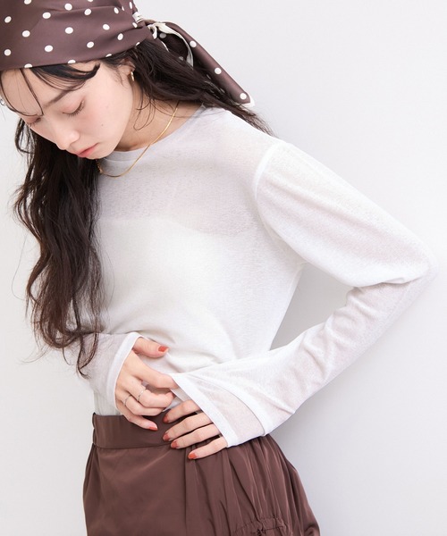 le cercle ADAM ET ROPE'(ルセルクルアダムエロペ)の「シアーメロー長袖トップス(Tシャツ/カットソー・レディース・ホワイト/ブラック/ダークブラウン/レッド・FREE)」の2枚目の写真