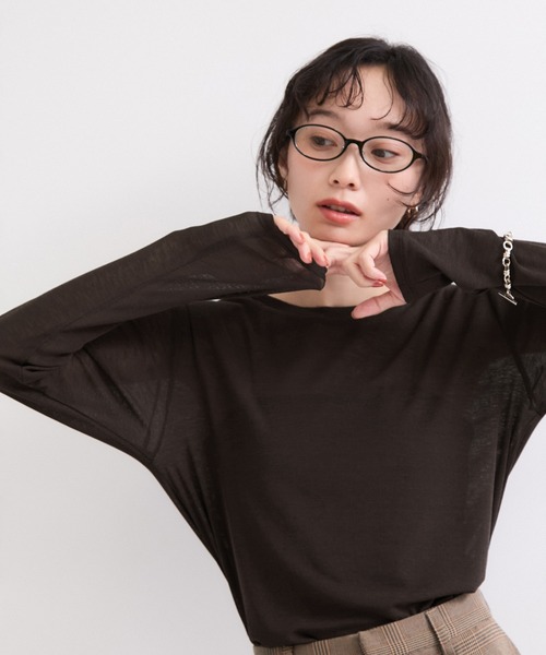 le cercle ADAM ET ROPE'(ルセルクルアダムエロペ)の「シアーメロー長袖トップス(Tシャツ/カットソー・レディース・ホワイト/ブラック/ダークブラウン/レッド・FREE)」の16枚目の写真