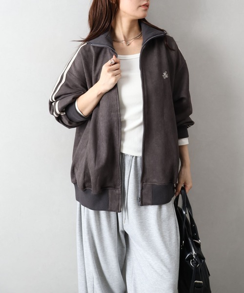 SpRay(スプレイ)の「【秋物先取り/こなれ感】スエードポンチトラックジャケット(その他アウター・レディース・ブラック系その他2/ブラウン/ピンクベージュ/ベージュ系その他/ホワイト系その他2/スミクロ・FREE)」の22枚目の写真