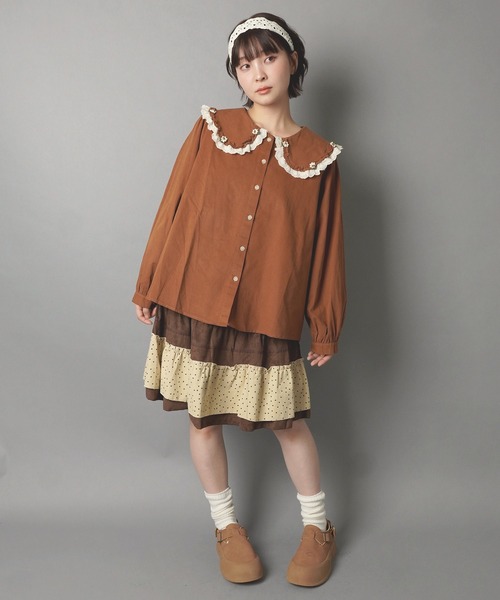 SPINNS(スピンズ)の「長袖ブラウス/小花柄丸襟/NEO森ガール(シャツ/ブラウス・レディース・ブラウン/オフホワイト/アイボリー・ONESIZE)」の8枚目の写真
