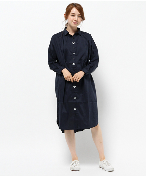 タグ付き未使用♪メルロー merlot 着回しリバーシブル！コットン100%ウエスト切り替えマキシ丈ギャザーワンピ♪ merlot（ブルゾン）のフリマアイテム一覧