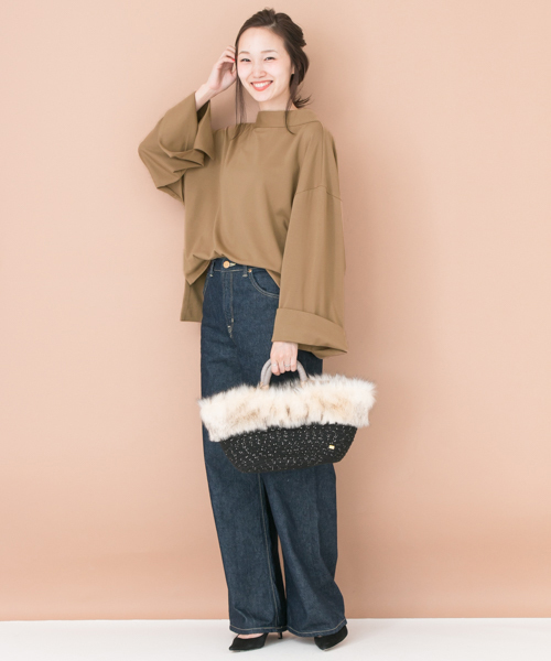 URBAN RESEARCH(アーバンリサーチ)の「UR BACKリボンワイドスリーブプルオーバー(Tシャツ/カットソー・レディース・グレー/ブラック/キャメル・FREE)」の15枚目の写真