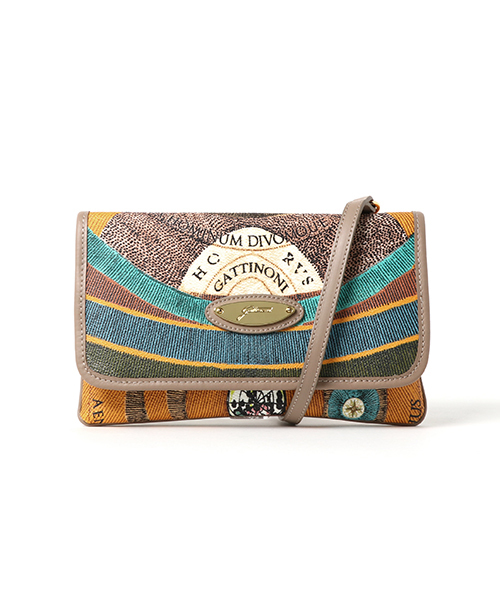 Gattinoni（ガッティノーニ）の「GATTINONI (ガッティノーニ  