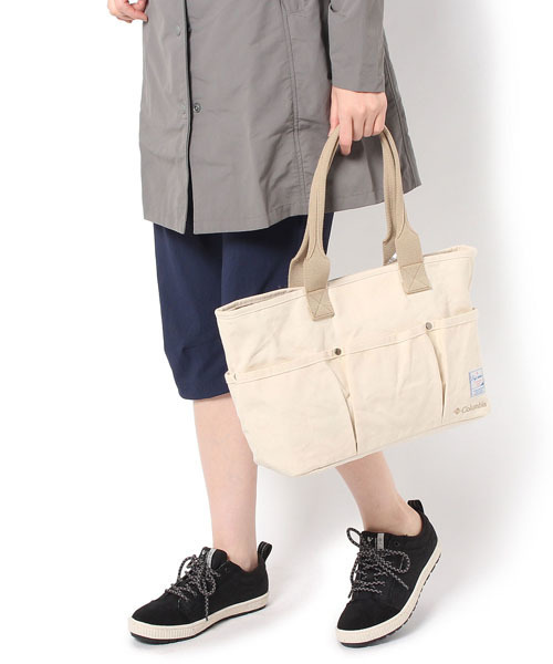 Columbia(コロンビア)の「トレジャーリザーブトート(トートバッグ・メンズ・ホワイト/カモフラージュ/カーキ・ONE SIZE)」の12枚目の写真