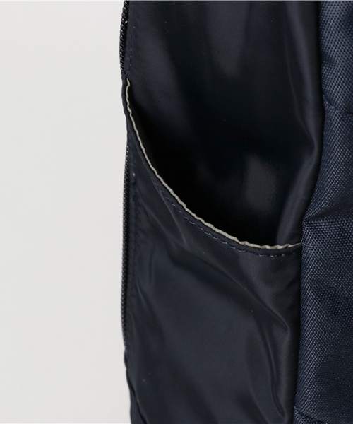 anello(アネロ)の「【anello】アネロ 高密度ナイロン風リュック (バックパック/リュック・レディース・グレー/ブラック/レッド/オリーブ/ネイビー・ONE SIZE)」の13枚目の写真