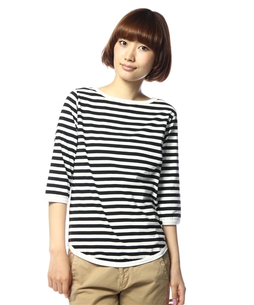 BEAMS BOY（ビームスボーイ）の「【一部予約】BEAMS BOY / 1cｍボーダー ボートネック7分袖②（Tシャツ/カットソー・レディース・ライトグレー/ブラック/ブラウン/ブルー系その他/グリーン/サックスブルー/レッド系その他/イエロー/ミント/ブルー/レッド/その他1/ネイビー/ブラック系その他/インディゴブルー・ONE SIZE）」の16枚目の写真