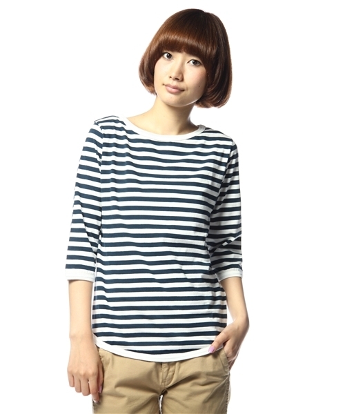 BEAMS BOY（ビームスボーイ）の「【一部予約】BEAMS BOY / 1cｍボーダー ボートネック7分袖②（Tシャツ/カットソー・レディース・ライトグレー/ブラック/ブラウン/ブルー系その他/グリーン/サックスブルー/レッド系その他/イエロー/ミント/ブルー/レッド/その他1/ネイビー/ブラック系その他/インディゴブルー・ONE SIZE）」の19枚目の写真