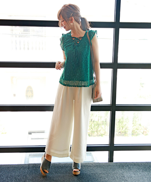 BLUEEAST（ブルーイースト）の「お袖フリル・フロントレースアップのコードレースブラウス（シャツ/ブラウス・レディース・グリーン/オフホワイト/イエロー・MEDIUM）」の16枚目の写真