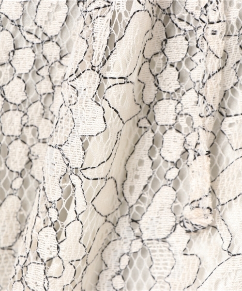 BLUEEAST（ブルーイースト）の「お袖フリル・フロントレースアップのコードレースブラウス（シャツ/ブラウス・レディース・グリーン/オフホワイト/イエロー・MEDIUM）」の10枚目の写真