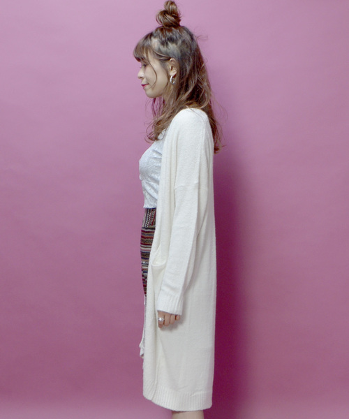 archives（アルシーヴ）の「フェザーロングトッパーカーディガン（カーディガン/ボレロ・レディース・オフホワイト/ブラック/グレー・MEDIUM）」の4枚目の写真