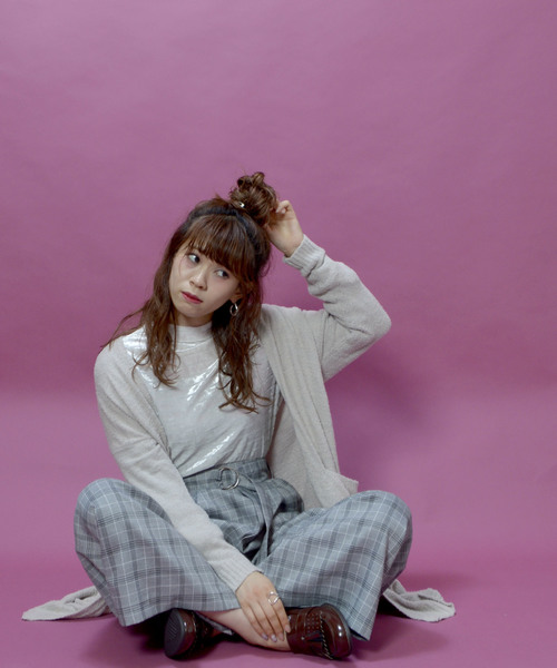 archives（アルシーヴ）の「フェザーロングトッパーカーディガン（カーディガン/ボレロ・レディース・オフホワイト/ブラック/グレー・MEDIUM）」の11枚目の写真