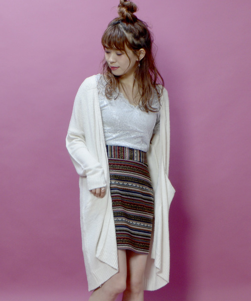 archives（アルシーヴ）の「フェザーロングトッパーカーディガン（カーディガン/ボレロ・レディース・オフホワイト/ブラック/グレー・MEDIUM）」の12枚目の写真