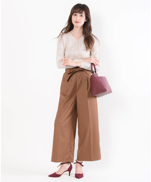 12Twelve Agenda(トゥエルブ アジェンダ)の「ラメVネックニットカーディガン(カーディガン/ボレロ・レディース・ベージュ/ピンク/マルチ/ラベンダー・M)」の4枚目の写真