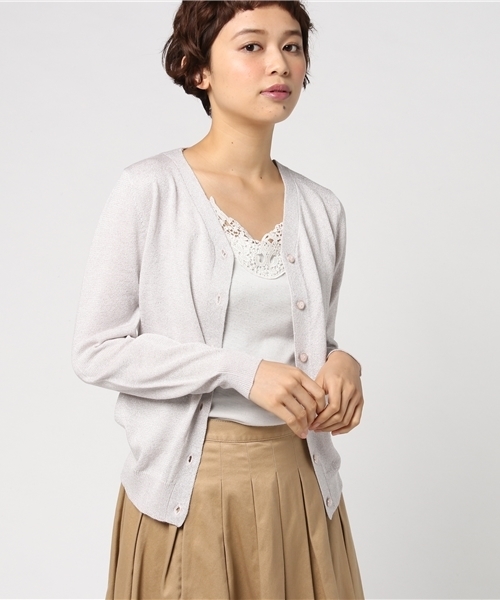 12Twelve Agenda(トゥエルブ アジェンダ)の「ラメVネックニットカーディガン(カーディガン/ボレロ・レディース・ベージュ/ピンク/マルチ/ラベンダー・M)」の3枚目の写真