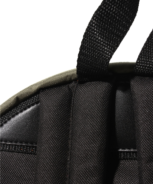 russet（ラシット）の「【Daily】ナイロンリップリュック（バックパック/リュック・レディース・ベージュ/ネイビー/レッド/グリーン・FREE）」の6枚目の写真