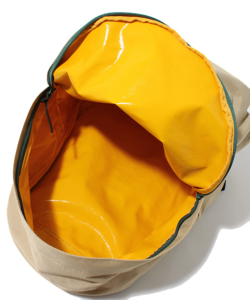 russet（ラシット）の「【Daily】ナイロンリップリュック（バックパック/リュック・レディース・ベージュ/ネイビー/レッド/グリーン・FREE）」の16枚目の写真