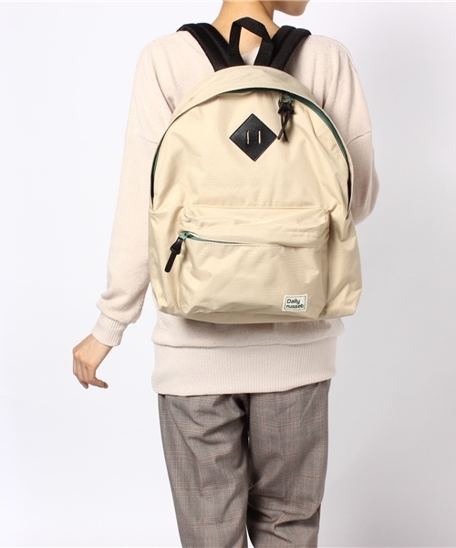 russet（ラシット）の「【Daily】ナイロンリップリュック（バックパック/リュック・レディース・ベージュ/ネイビー/レッド/グリーン・FREE）」の12枚目の写真