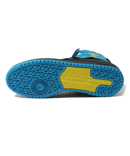 adidas Originals（アディダスオリジナルス）の「2013 新作 adidas FRM