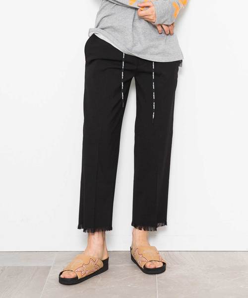 DISCOVERED(ディスカバード)の「【DISCOVERED】SKATE SLACKS PT(その他パンツ・メンズ・グレー/ブラック・1/2)」の1枚目の写真