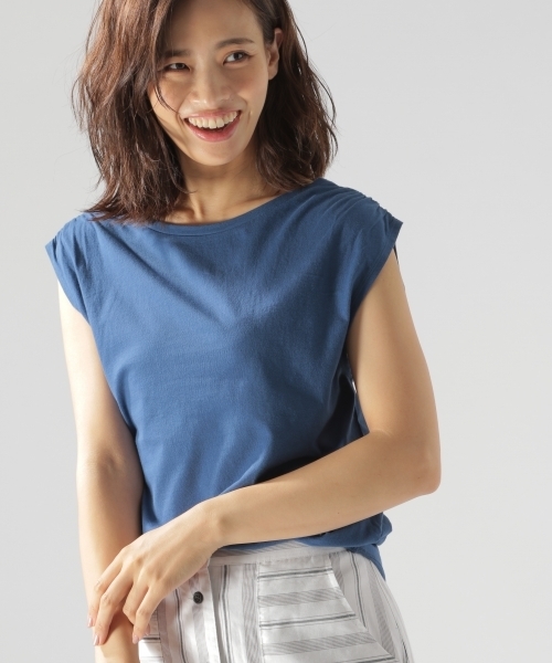 BAYFLOW（ベイフロー）の「GOOD PRICE／ショルダーギャザープルオーバー（Tシャツ/カットソー・レディース・ピンク/ブルー/オフホワイト・MEDIUM/SMALL）」の2枚目の写真