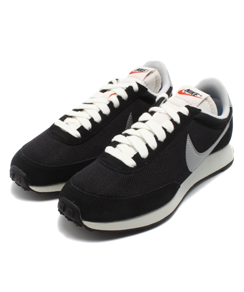 BEAMS BOY（ビームスボーイ）の「NIKE / エアテイルウインド（スニーカー・レディース・ライトグレー/ブラック/グリーン/ネイビー/レッド・24.5/25/24）」の2枚目の写真