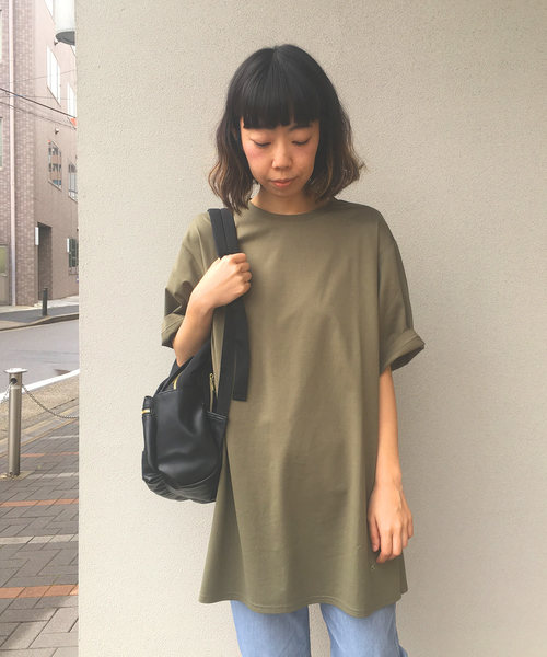 DECOY SINCE 1981（デコイシンスイチキュウハチイチ）の「【UV CUT&COOLER TOUCHシリーズ】クールコットンチュニック（Tシャツ/カットソー・レディース・カーキ/イエロー/ネイビー・LL/M size/L size）」の2枚目の写真